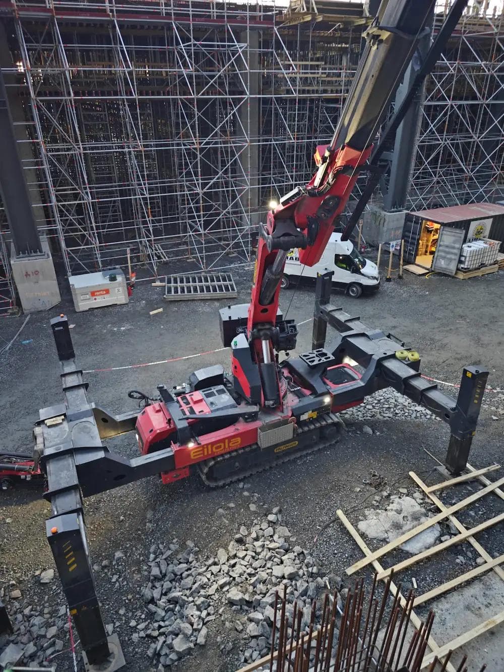 Spring–Summer Maintenance Shutdowns – The Role of Lifting Services in Ensuring Smooth Production